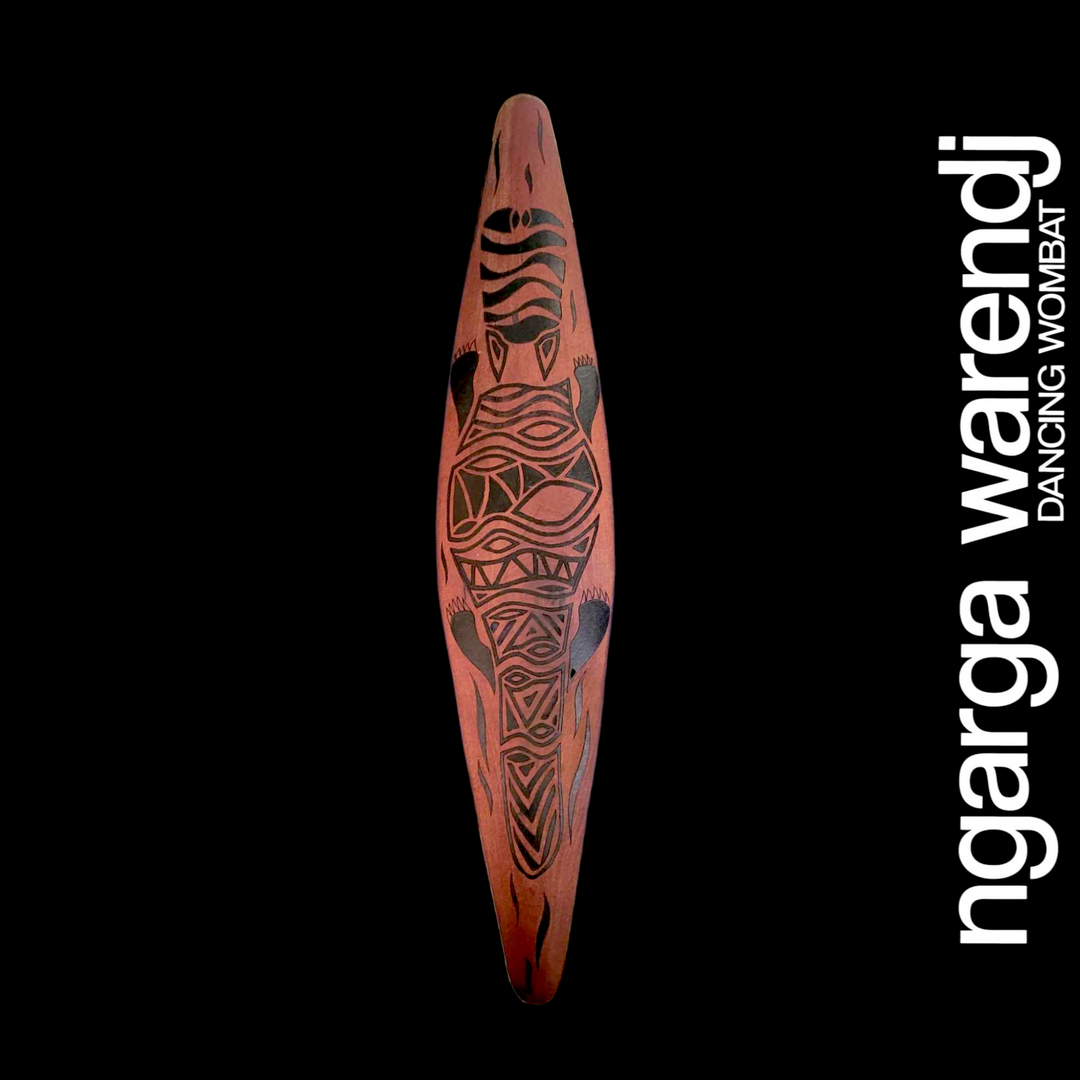 WALL SHIELD MEDIUM WIDE - BUDJA THE PLATYPUS DESIGN