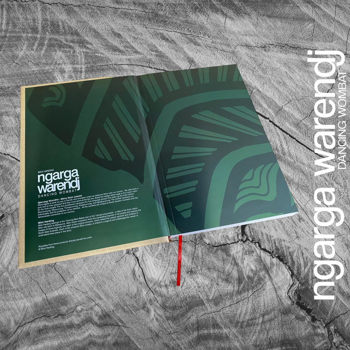 MENS GIFT BOX - BLACK MENS LEATHER WALLET - HAND CREAM - SOAP - JOURNAL