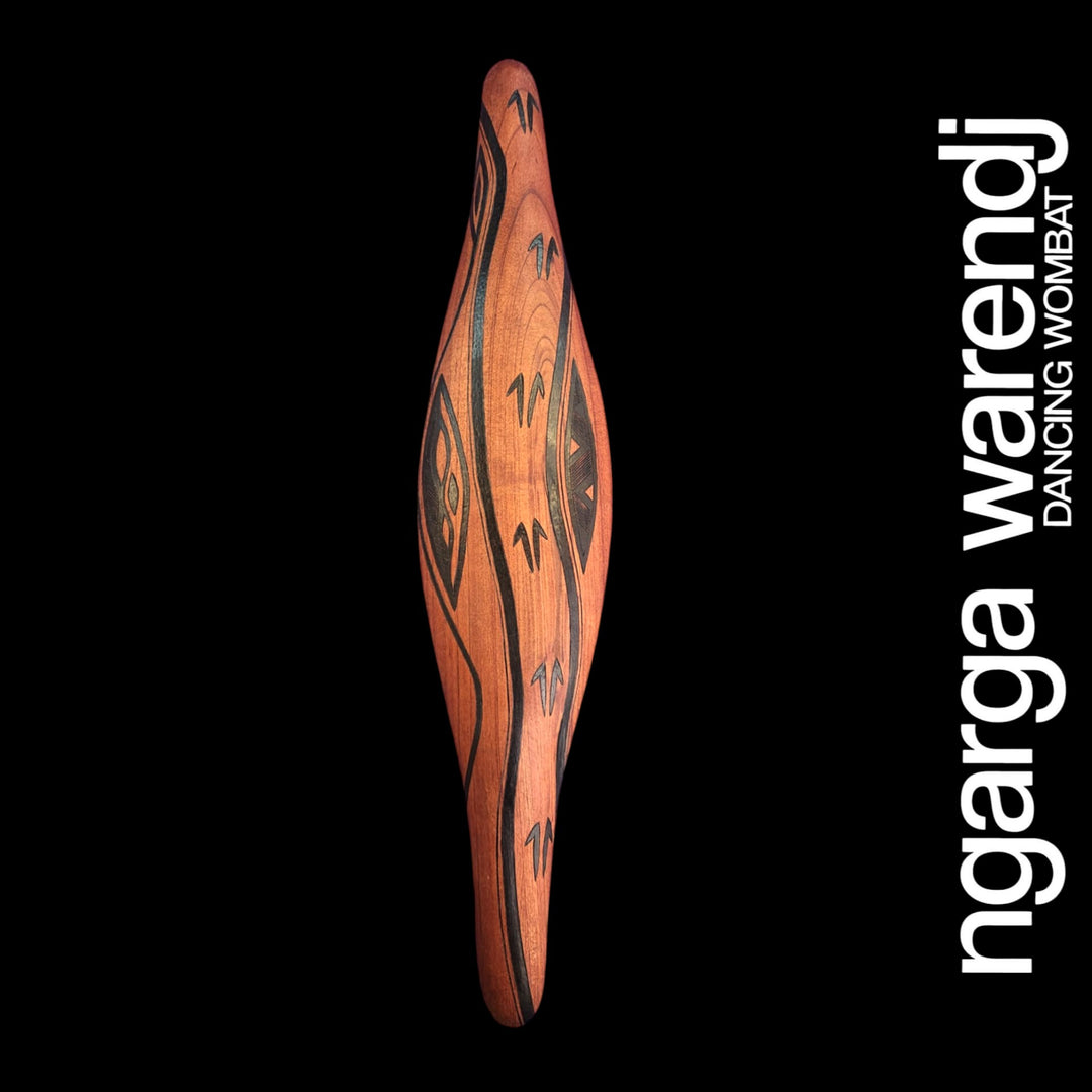 PARRYING SHIELD SMALL - BARRING TRACKS DESIGN