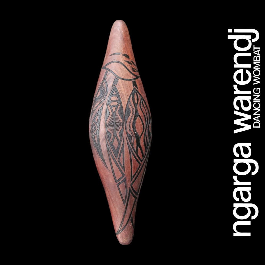 PARRYING SHIELD SMALL WIDE - GUM LEAVES WOMINDJEKA DESIGN