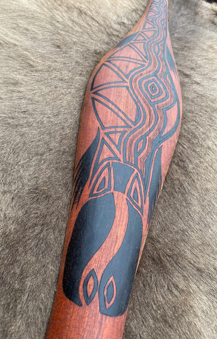 PARRYING SHIELD LARGE WIDE - BUDJA PLATYPUS DESIGN