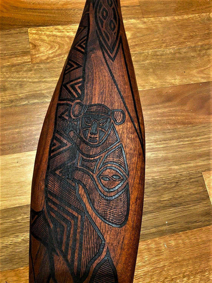 PARRYING SHIELD LARGE WIDE - GOORBIL THE KOALA DESIGN