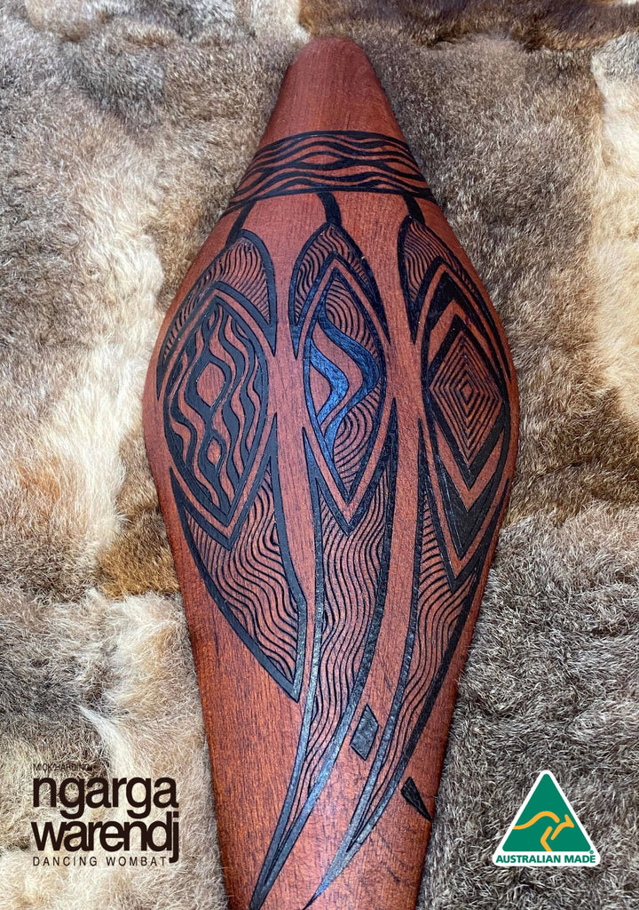 PARRYING SHIELD SMALL WIDE - GUM LEAVES WOMINDJEKA DESIGN