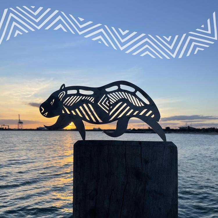 NGARGA WARENDJ x ANIMALIA - WARRIIN THE WOMBAT - METAL ART