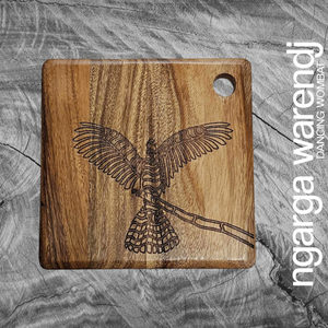 ACACIA WOOD SQUARE BOARD - ASSORTED DESIGNS