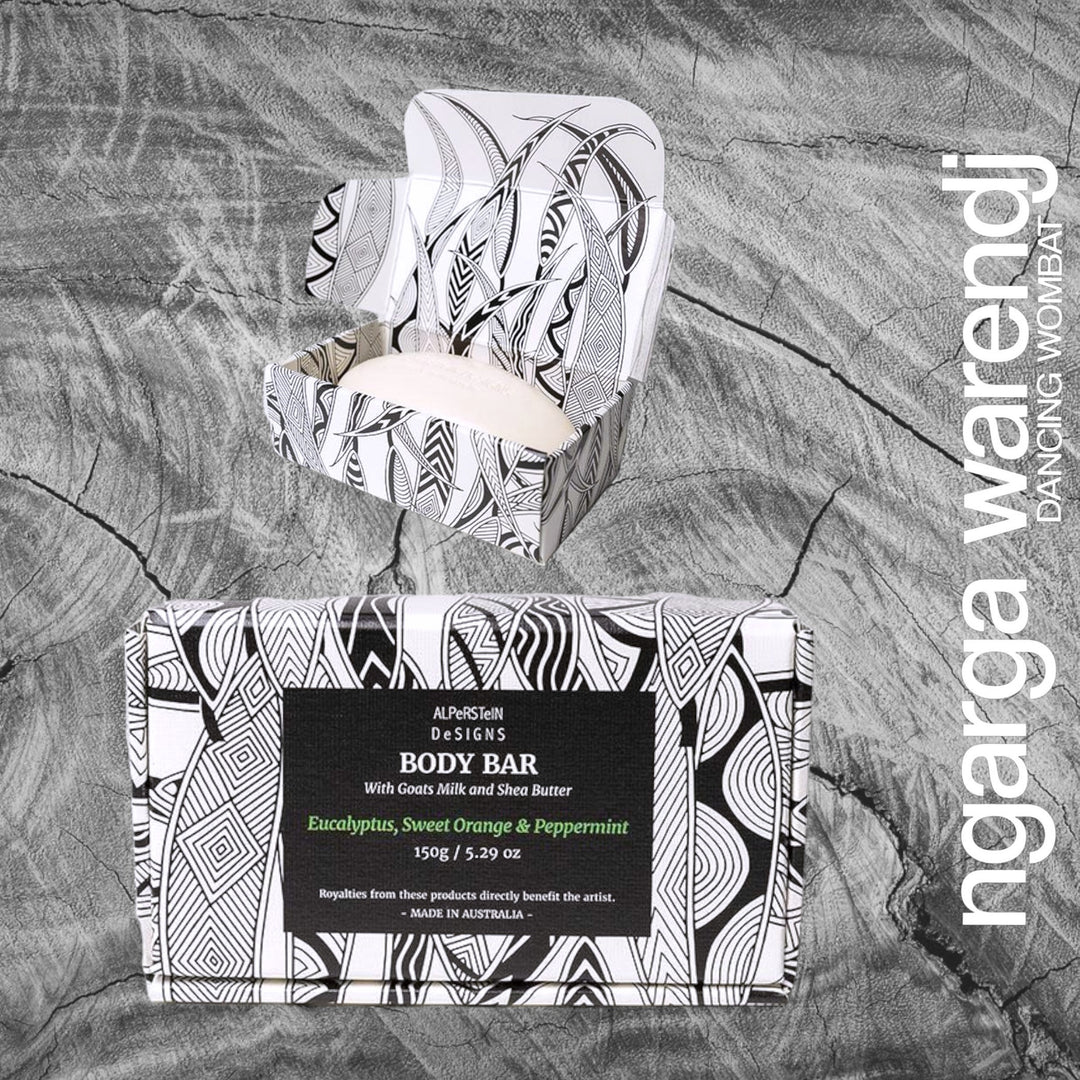 Ngarga Warendj Gift Box Hamper Pack 5 - Mini Acacia Board - Journal - Hand Cream - Body Bar - Chocolate - Card