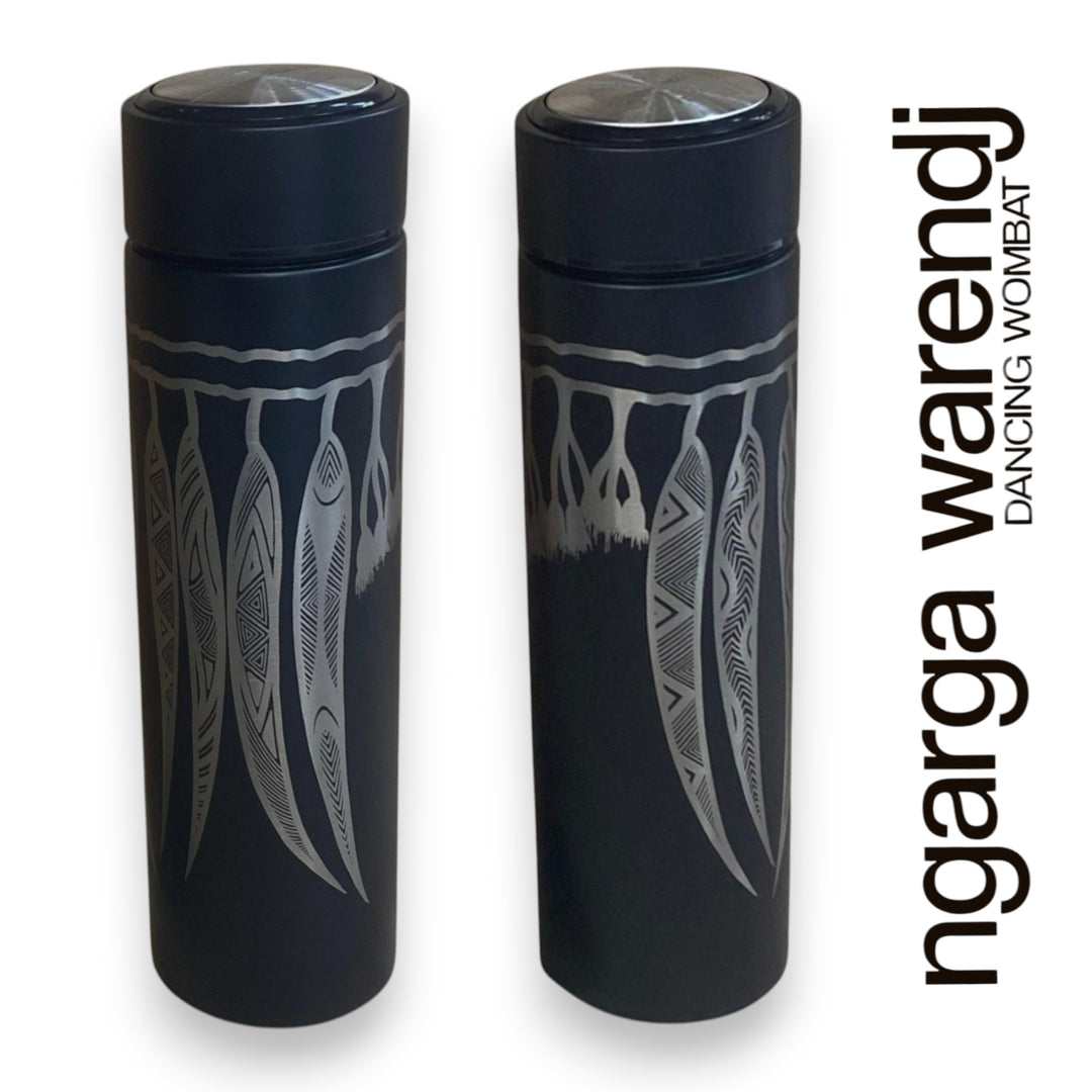 DOUBLE WALLED INSULATED STAINLESS STEEL FLASK WITH INFUSER 500ml - GUM LEAVES DESIGN - BLACK OR WHITE