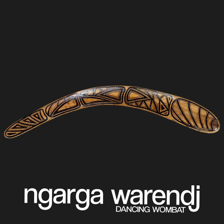 BOOMERANG WANGIM AUSTRALIAN SWAMP OAK LARGE GUGRA POSSUM SKIN CLOAK DESIGN