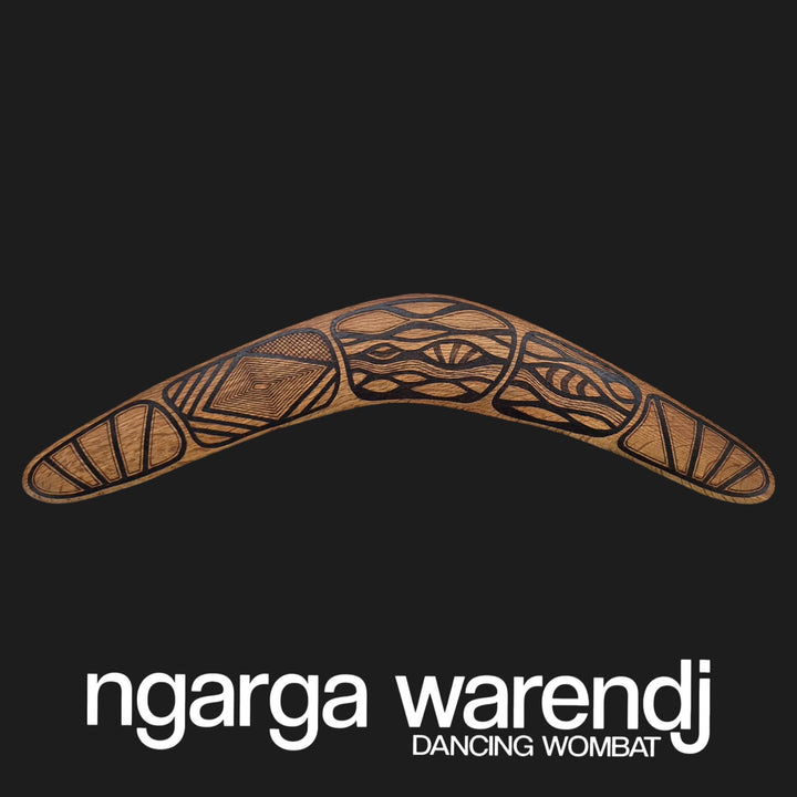 BOOMERANG WANGIM AUSTRALIAN SWAMP OAK LARGE GUGRA POSSUM SKIN CLOAK DESIGN
