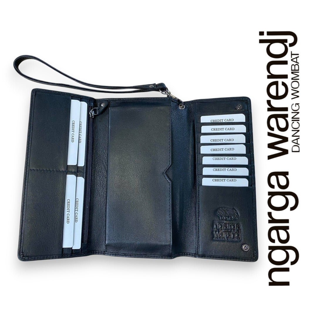 Black wallet with card slots on a white background, featuring the brand 'ngarga Warendj'.
