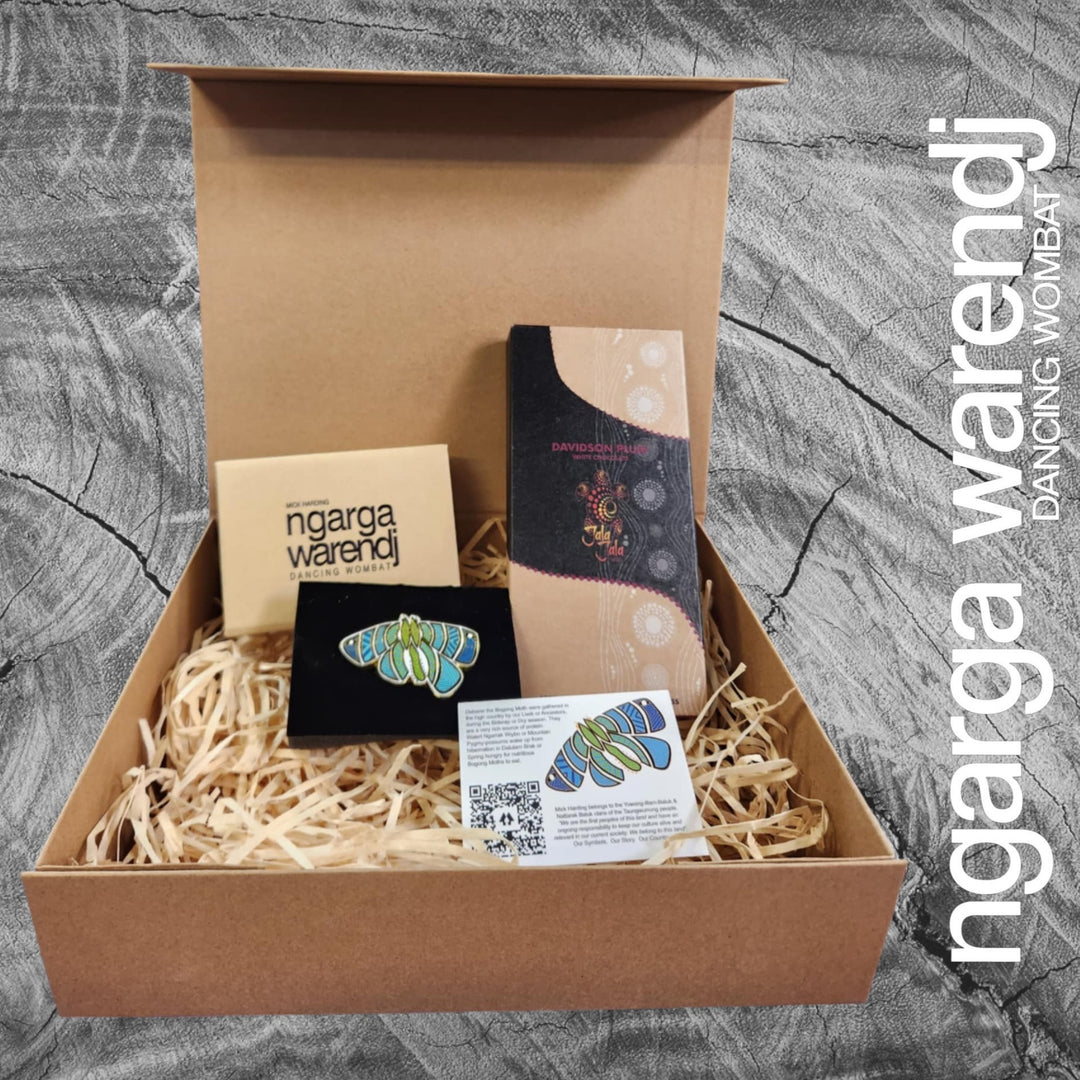 Ngarga Warendj Gift Box Pin and Chocolate Hamper Pack - Assorted Designs