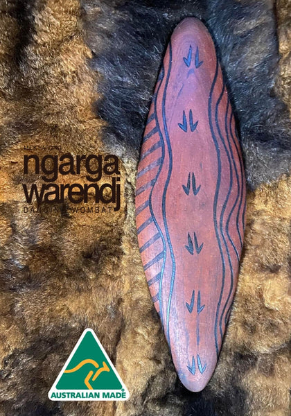 WALL SHIELD SMALL - BARRING KANGAROO TRACKS DESIGN